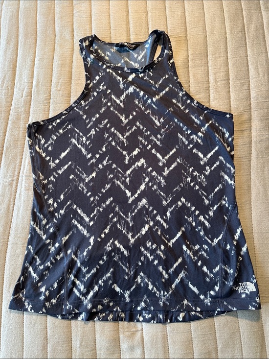 The North Face Tops - The North Face Navy and White Chevron Print Racerback Tank, sz L
